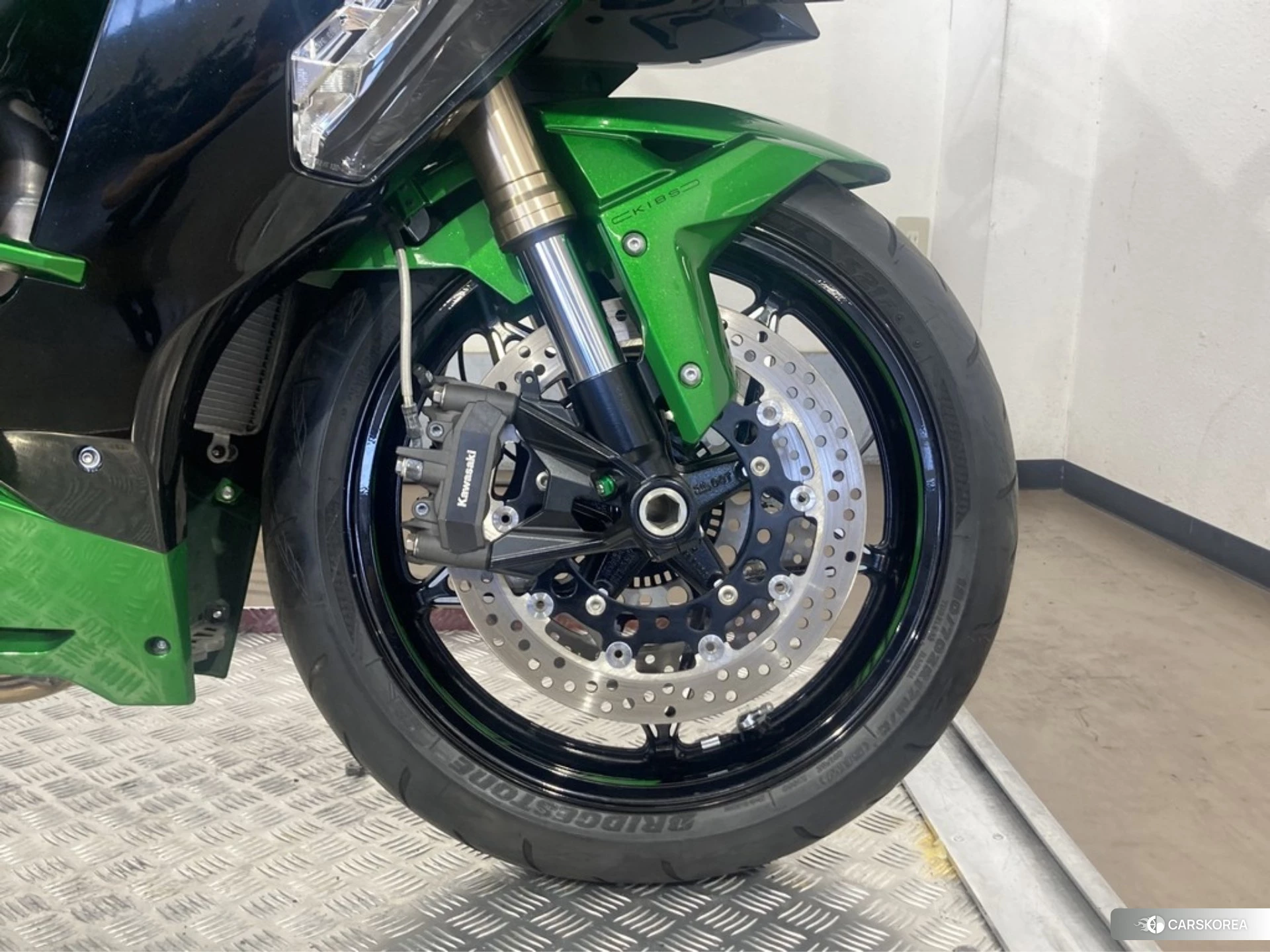 Kawasaki NINJA H2 SX SE id 4373852 из Японии 30
