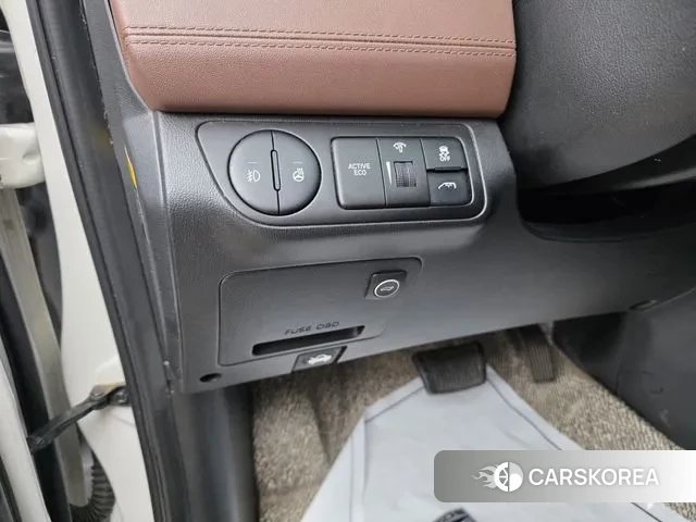 Hyundai The New Grand Starex id 3291591 из Кореи 17