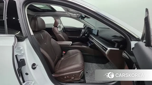 Hyundai Grandeur (GN7) id 3382806 из Кореи 20