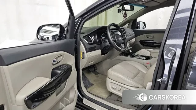 Kia The New Carnival id 3608236 из Кореи 20