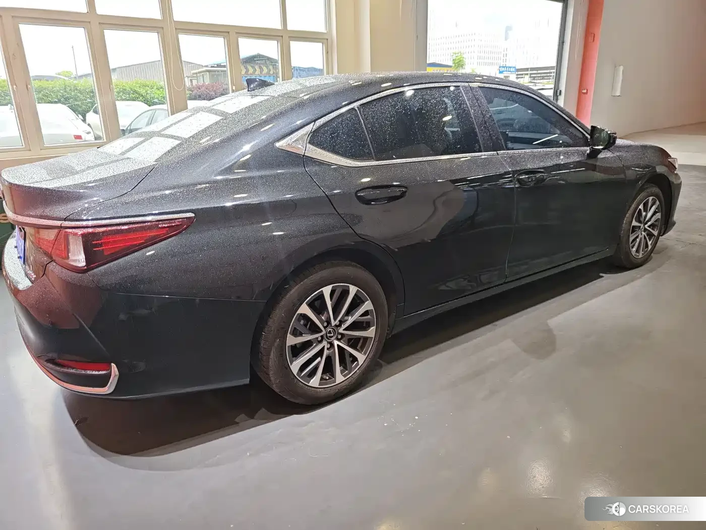 Lexus ES id 4589422 из Китая 10