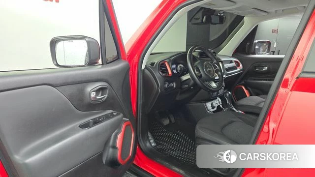 Jeep Renegade id 3861500 из Кореи 20