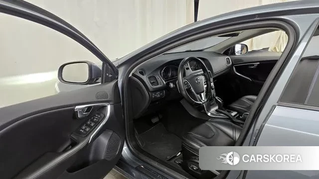 Volvo V40 Cross-Country id 3737273 из Кореи 20
