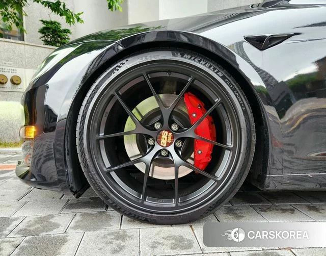 Tesla Model S id 4360646 из Кореи 10