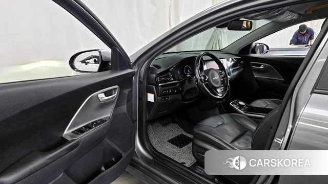 Kia Niro Plus id 3884081 из Кореи 20