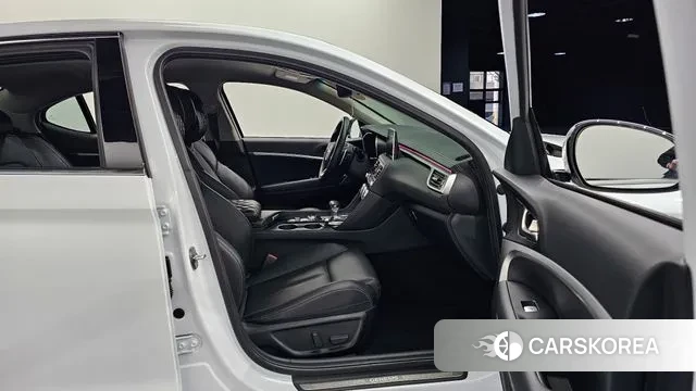 Genesis G70 id 2981361 из Кореи 20