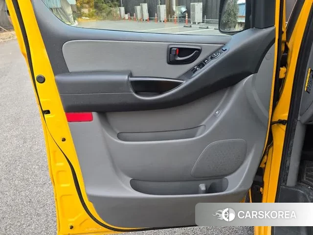 Hyundai The New Grand Starex id 3402570 из Кореи 16