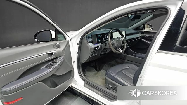 Hyundai Sonata D Edge Hybrid (DN8) id 4935345 из Кореи 38