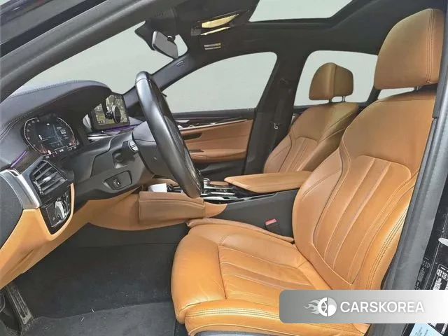 BMW 5 Series (G30) id 3733267 из Кореи 20