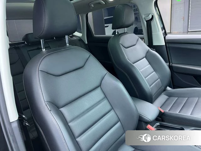 Volkswagen Tuyue id 4207704 из Китая 29