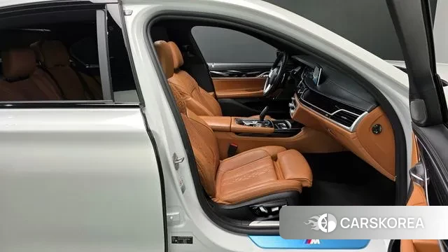 BMW 7 Series (G11) id 3687436 из Кореи 20