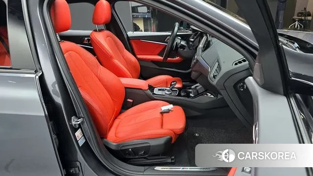 BMW 1 Series (F40) id 3655263 из Кореи 20