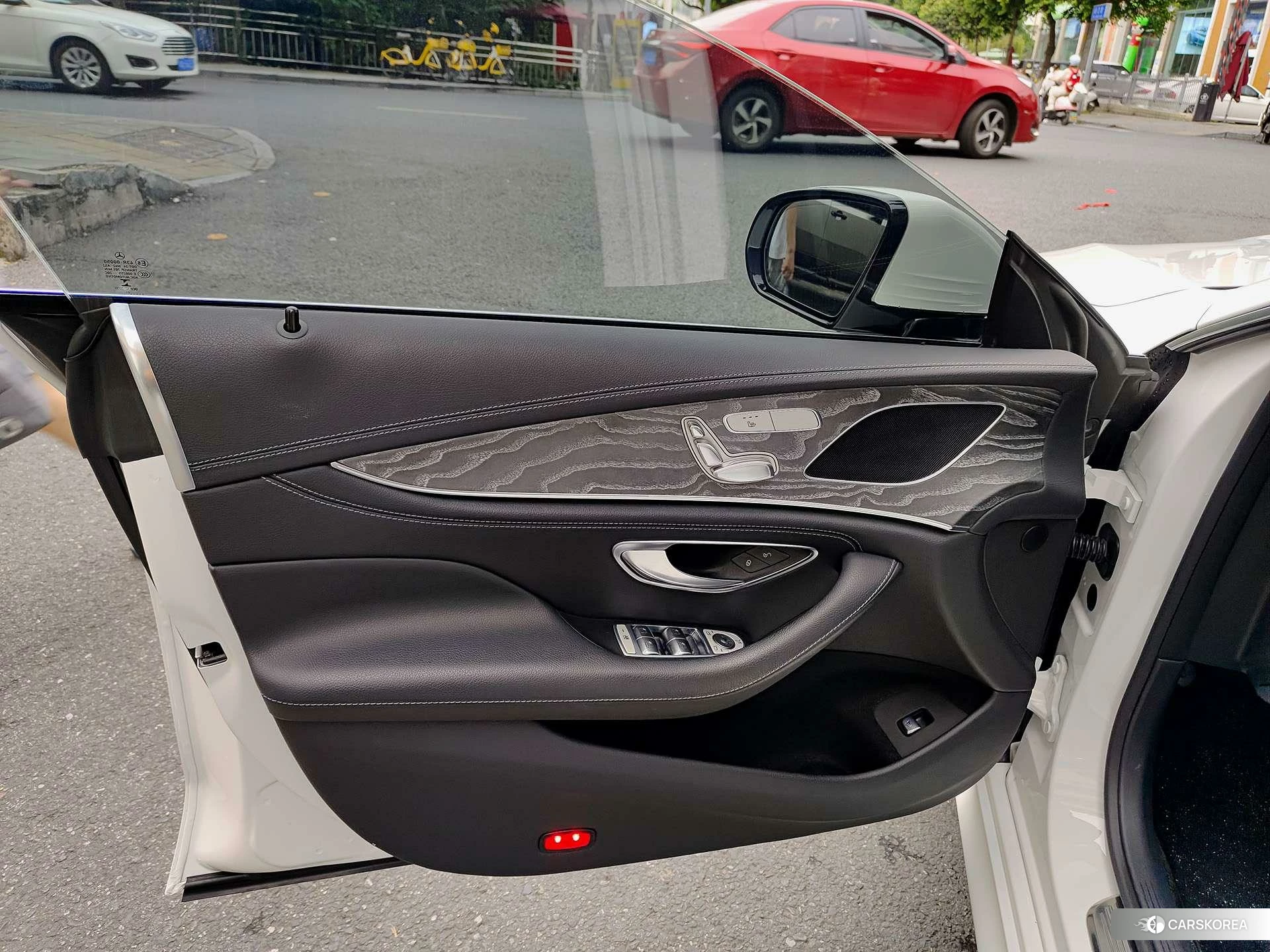 Mercedes-Benz CLS id 4405863 из Китая 11