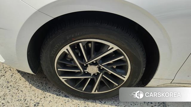 Hyundai The New Grandeur IG id 3852451 из Кореи 16