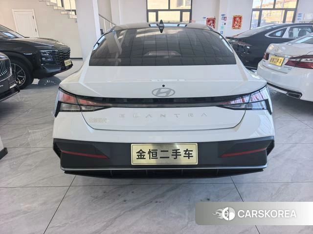 Hyundai Elantra id 4263449 из Китая 10