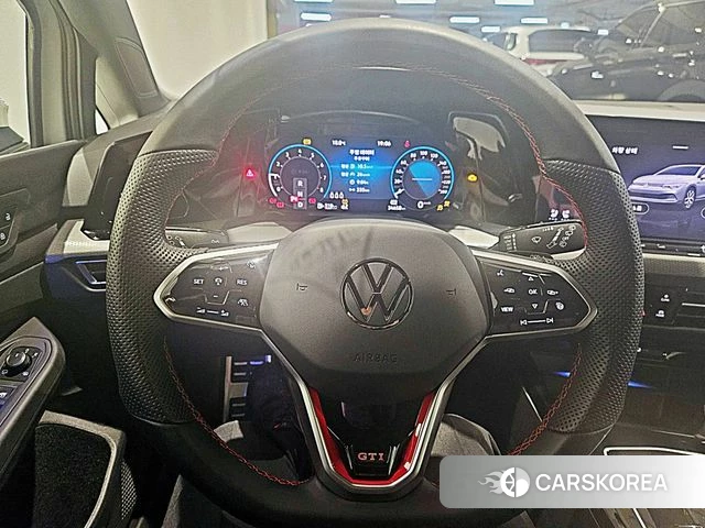 Volkswagen Golf 8th Generation id 3891543 из Кореи 18