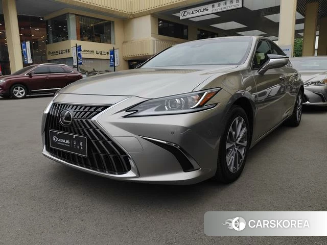 Lexus ES id 4321062 из Китая 22
