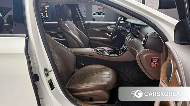 Mercedes-Benz E-Class W213 id 3742237 из Кореи 20