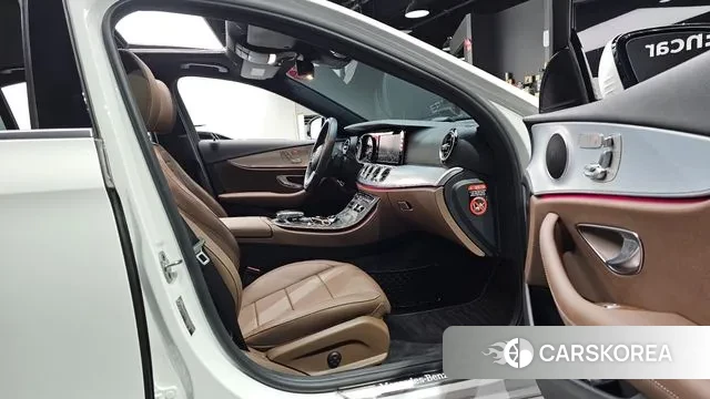 Mercedes-Benz E-Class W213 id 3060448 из Кореи 20