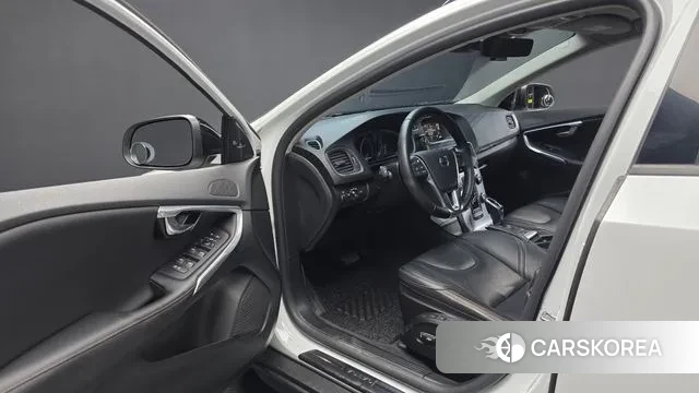 Volvo V40 Cross-Country id 3117800 из Кореи 20