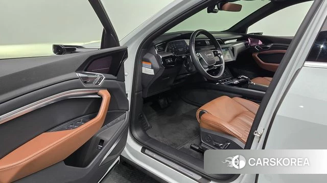 Audi e-Tron id 4475994 из Кореи 20