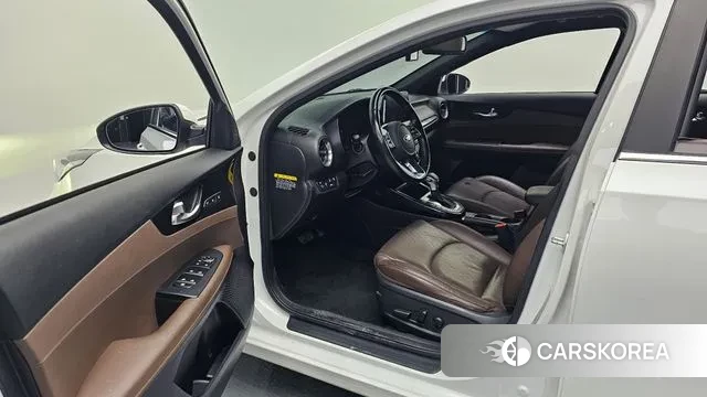 Kia Come New K3 id 3308040 из Кореи 20