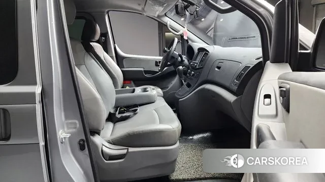 Hyundai The New Grand Starex id 3439186 из Кореи 20