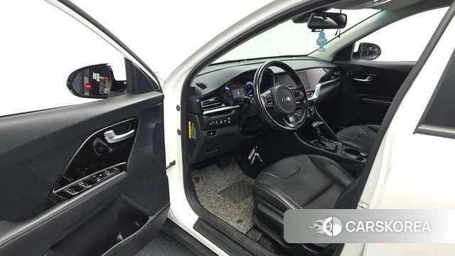 Kia The New Niro id 4389828 из Кореи 30