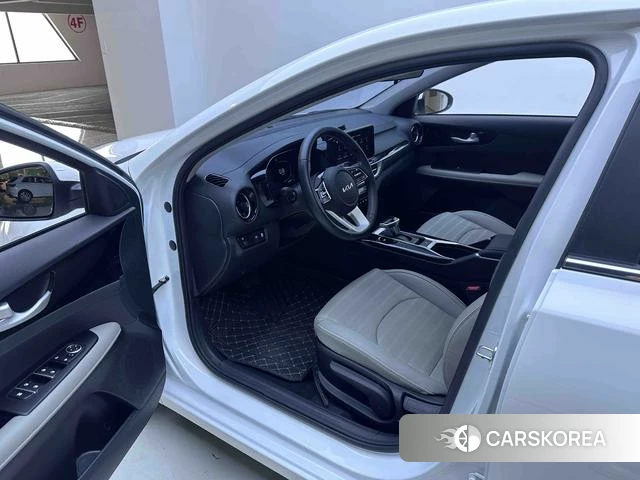 Kia K3 id 4241170 из Китая 22