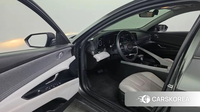Hyundai Avante Hybrid (CN7) id 3879095 из Кореи 20
