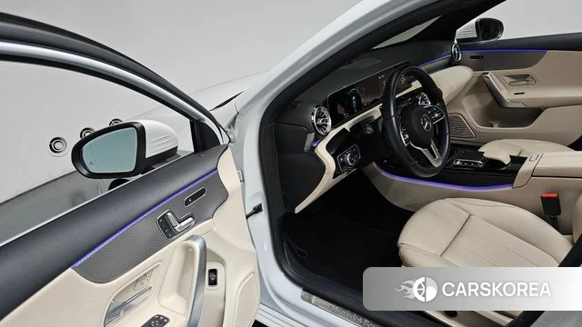 Mercedes-Benz A-Class W177 id 4732157 из Кореи 32