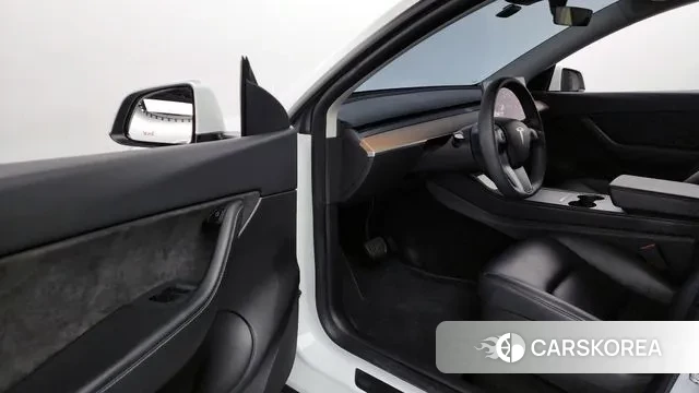 Tesla Model Y id 3059503 из Кореи 20