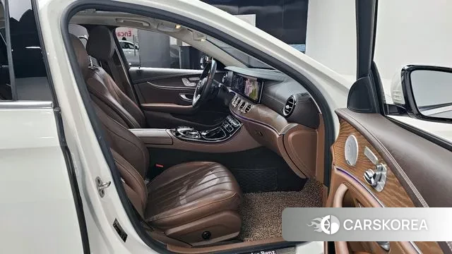 Mercedes-Benz E-Class W213 id 3607847 из Кореи 20
