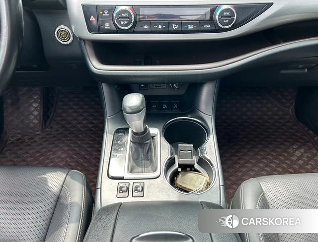 Toyota Highlander id 4328503 из Китая 20