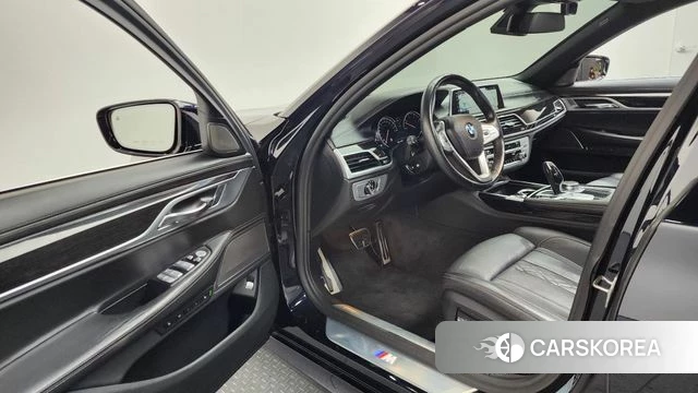 BMW 7 Series (G11) id 4384730 из Кореи 36