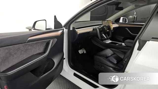 Tesla Model Y id 3289813 из Кореи 20