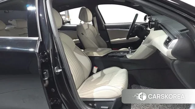 Genesis The New G70 id 3008193 из Кореи 20