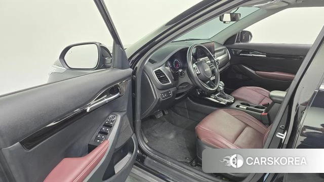 Kia Seltos id 4501092 из Кореи 32