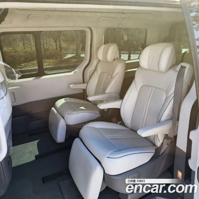 Hyundai Staria id 2507344 из Кореи 20