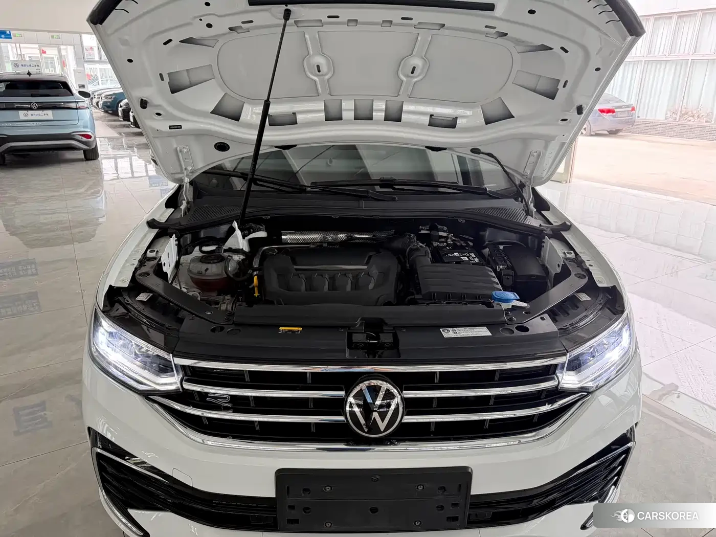 Volkswagen Tiguan L id 4545885 из Китая 12