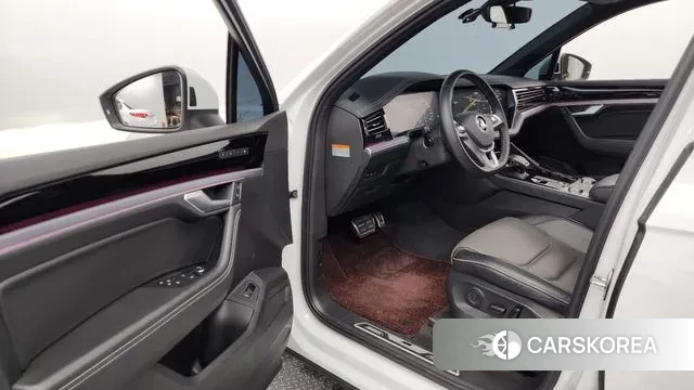 Volkswagen Touareg 3rd generation id 3033715 из Кореи 20