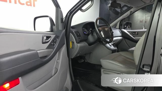 Hyundai The New Grand Starex id 4446671 из Кореи 20