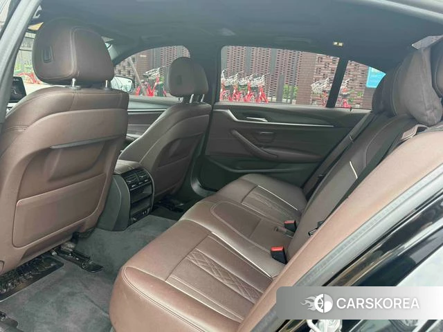 BMW 5 series PHEV id 4273098 из Китая 18