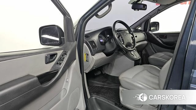 Hyundai The New Grand Starex id 4647664 из Кореи 20