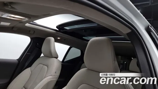 Volvo XC40 id 2705886 из Кореи 20