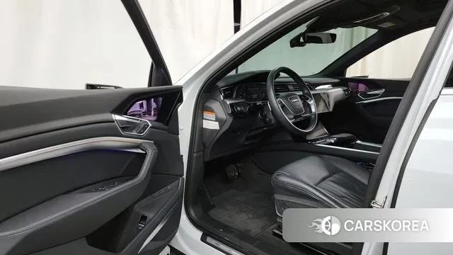 Audi e-Tron id 3524514 из Кореи 20