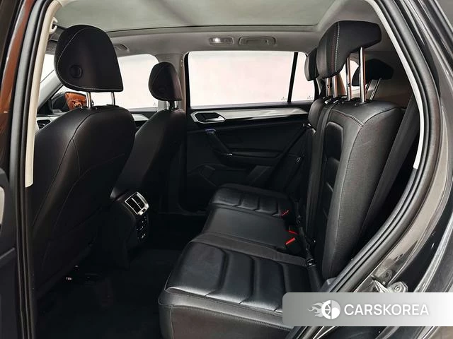 Volkswagen Tanyue id 4400003 из Китая 24