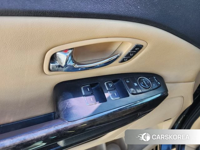 Kia The New Carnival id 4770665 из Кореи 16
