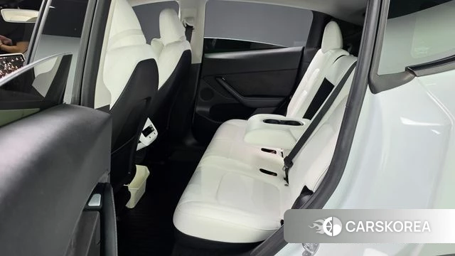 Tesla Model Y id 4516896 из Кореи 32