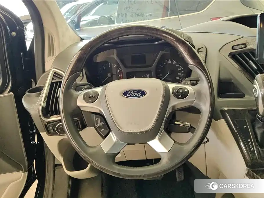 Ford Touruiou id 4515500 из Китая 16